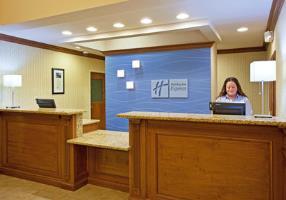 Las mejores ofertas de HOLIDAY INN EXPRESS & SUITES HOWELL Howell