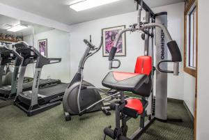 Las mejores ofertas de COMFORT INN DYERSVILLE Dyersville