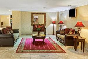 Las mejores ofertas de RAMADA OVERLAND PARK Overland Park