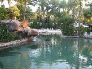 All Seasons Cairns Colonial Cl
