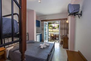 Las mejores ofertas de Petra Nera Perissa