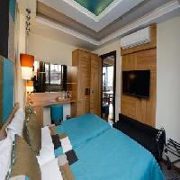 Las mejores ofertas de Collage Cihangir 33 Hotel Estambul
