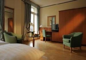 Esplanade Hotel Resort & Spa