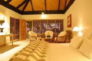 DoubleTree Resort by Hilton Hotel Fiji - Sonaisali Island