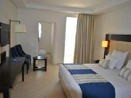 Las mejores ofertas de Yadis Imperial Beach & Spa Resort Jerba