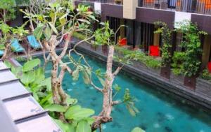 Las mejores ofertas de 100 SUNSET HOTEL MANAGED BY EA Kuta 