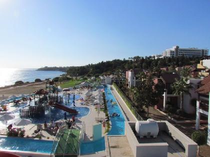 Las mejores ofertas de Parasol at Aquasol Holiday Village Paphos