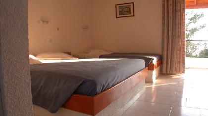 Las mejores ofertas de Moondy Bay Aegina 