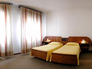 Las mejores ofertas de MODERNO Pontassieve