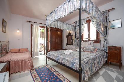 Las mejores ofertas de Chateau Zevgoli Naxos 