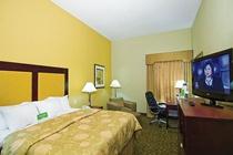 Las mejores ofertas de La Quinta Inn & Suites Dfw Airport West Bedford