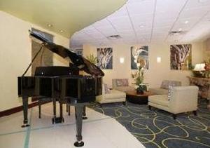 Comfort Suites University Park Sarasota