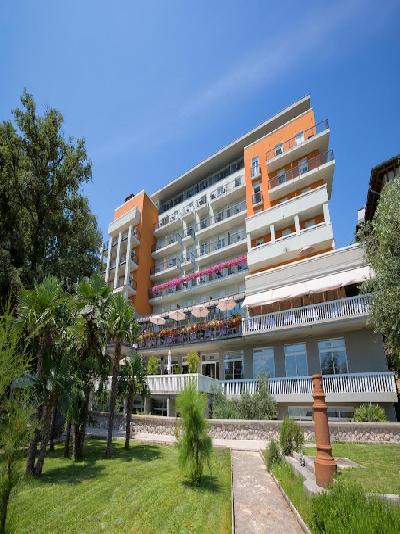 Las mejores ofertas de Milenij Grand Hotel 4 Opatijska Cvijeta Opatija 