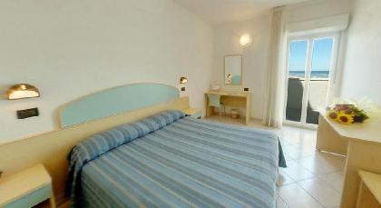 Las mejores ofertas de Grand Hotel Azzurra Club RAVENNA