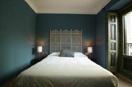 Las mejores ofertas de H2 Costanilla Apartamentos Madrid