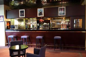 Las mejores ofertas de INTER-HOTEL PARIS EST ROSNY Rosny-sous-bois