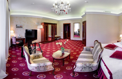 Las mejores ofertas de Golden Triangle Hotel San Petersburgo
