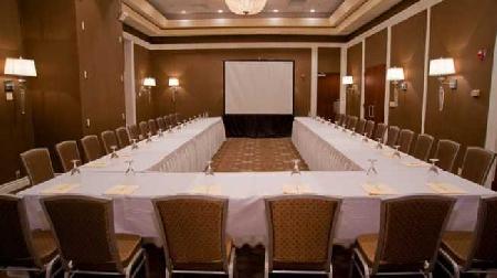 Las mejores ofertas de DOUBLETREE COLLINSVILLE/ST.LOUIS Collinsville