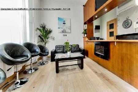 Las mejores ofertas de IMPERIAL COURT STUDIOS Londres