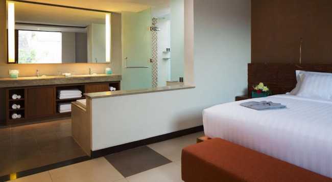 Sun Island Hotel & Spa Legian