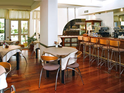 Las mejores ofertas de PRINGLES APART HOTEL Rosario 