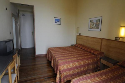 Las mejores ofertas de PETIT ROYAL Ospedaletti 