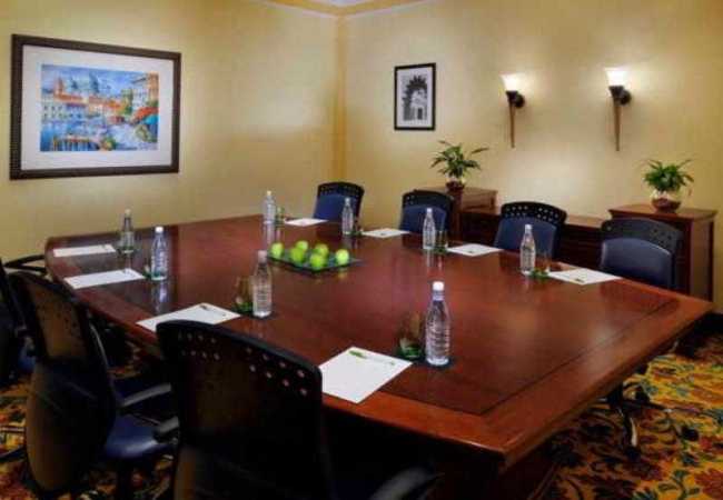 Las mejores ofertas de MARRIOTT COURTYARD - GREEN COMMUNITY Dubai