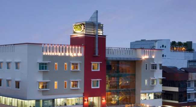 Las mejores ofertas de HOTEL SANTIKA PONTIANAK Pontianak 