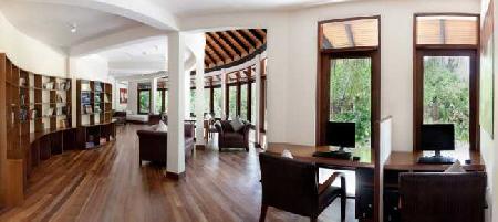 Las mejores ofertas de THE SUN SIYAM IRU FUSHI Landhoo