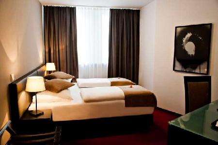 Las mejores ofertas de Homaris Corner Hotel Frankfurt Frankfurt