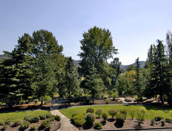 Las mejores ofertas de TRAVELODGE ROSEBURG RIVERFRONT Roseburg