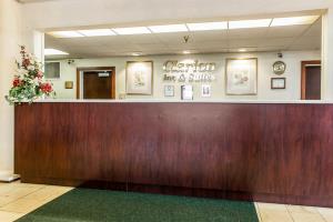 Las mejores ofertas de CLARION INN & SUITES NORTHWEST Indianapolis 