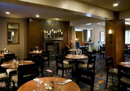 Las mejores ofertas de DOUBLETREE BY HILTON HOTEL NORWALK Norwalk 