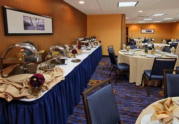 Las mejores ofertas de COURTYARD By MARRIOTT ROCKAWAMOUNT ARLINGTON Mount Arlington 