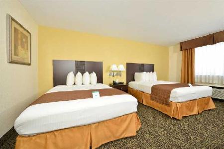 Las mejores ofertas de BEST WESTERN INN Elyria