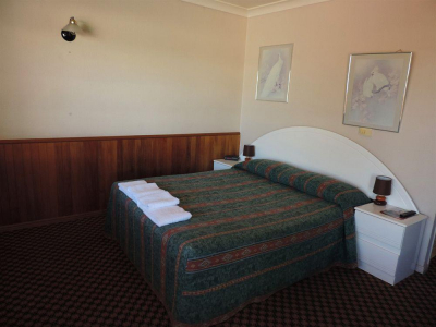 Las mejores ofertas de OUTBACK MOTEL MT ISA Outback Queensland