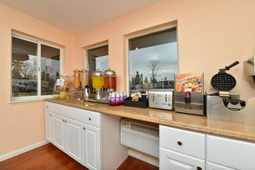 Las mejores ofertas de AMERICAS BEST VALUE INN SEATTLE/TACOMA NEAR JBLM BASE Lakewood