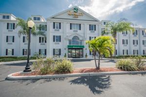Las mejores ofertas de QUALITY INN Palm Bay