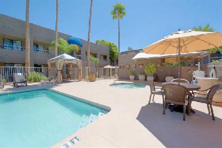 Las mejores ofertas de BEST WESTERN INNSUITES PHOENIX HOTEL & SUITES Phoenix 