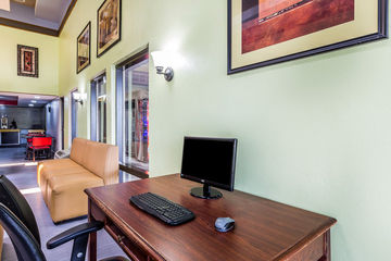 Las mejores ofertas de Rodeway Inn Knoxville Knoxville