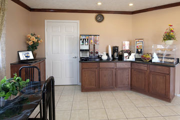 Las mejores ofertas de AMERICAS BEST VALUE INN SUITES-HEMPSTEAD/PRAIRIE VIEW Hempstead