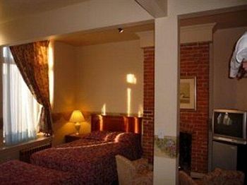 Las mejores ofertas de AUBERGE MANOIR VILLE MARIE Montreal