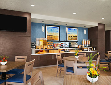 Las mejores ofertas de DAYS INN AND SUITES YORKTON Yorkton