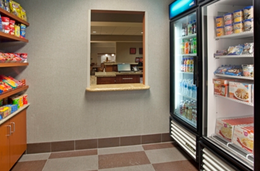 HAMPTON INN SUITES MSP AIRPORT/ MALL AMERICA