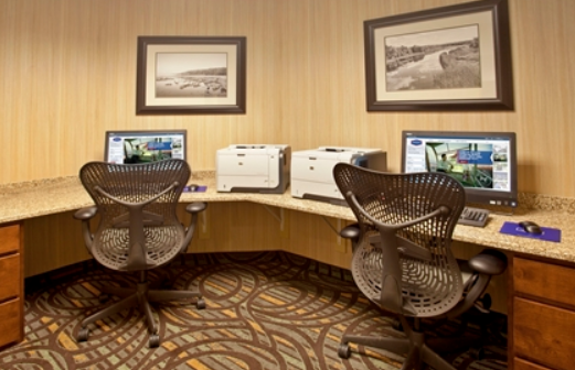 HAMPTON INN SUITES MSP AIRPORT/ MALL AMERICA