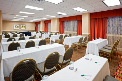 Las mejores ofertas de HOLIDAY INN SECAUCUS MEADOWLANDS Oakley