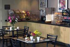 Las mejores ofertas de Comfort Suites Maingate East Orlando