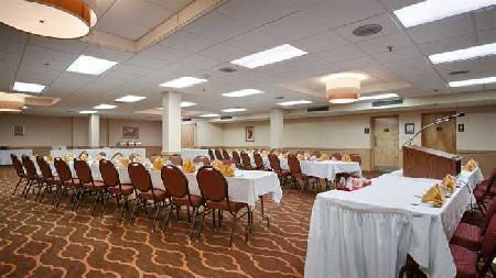 Las mejores ofertas de BEST WESTERN STATE FAIR INN Sedalia 