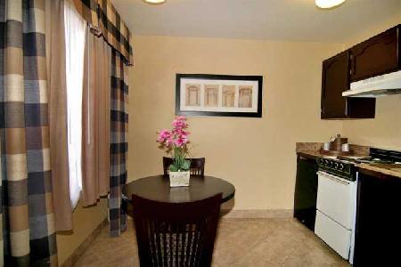 Las mejores ofertas de PLUS LAS VEGAS WEST Las Vegas