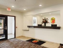 SUPER 8 BY WYNDHAM CEDAR FALLS